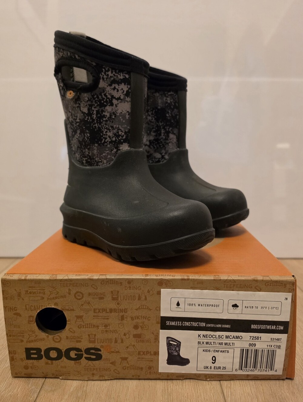 Bogs Neo-Classic Micro Camo Kids' Winter Boots, Size US9